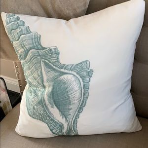 Shell accent pillow
